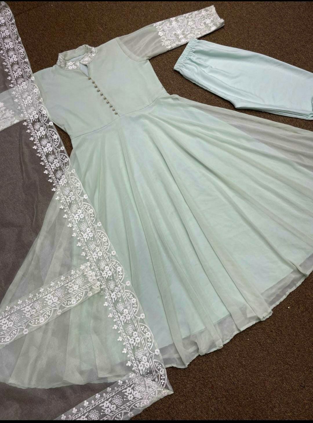 Party Wear Gown In Germany