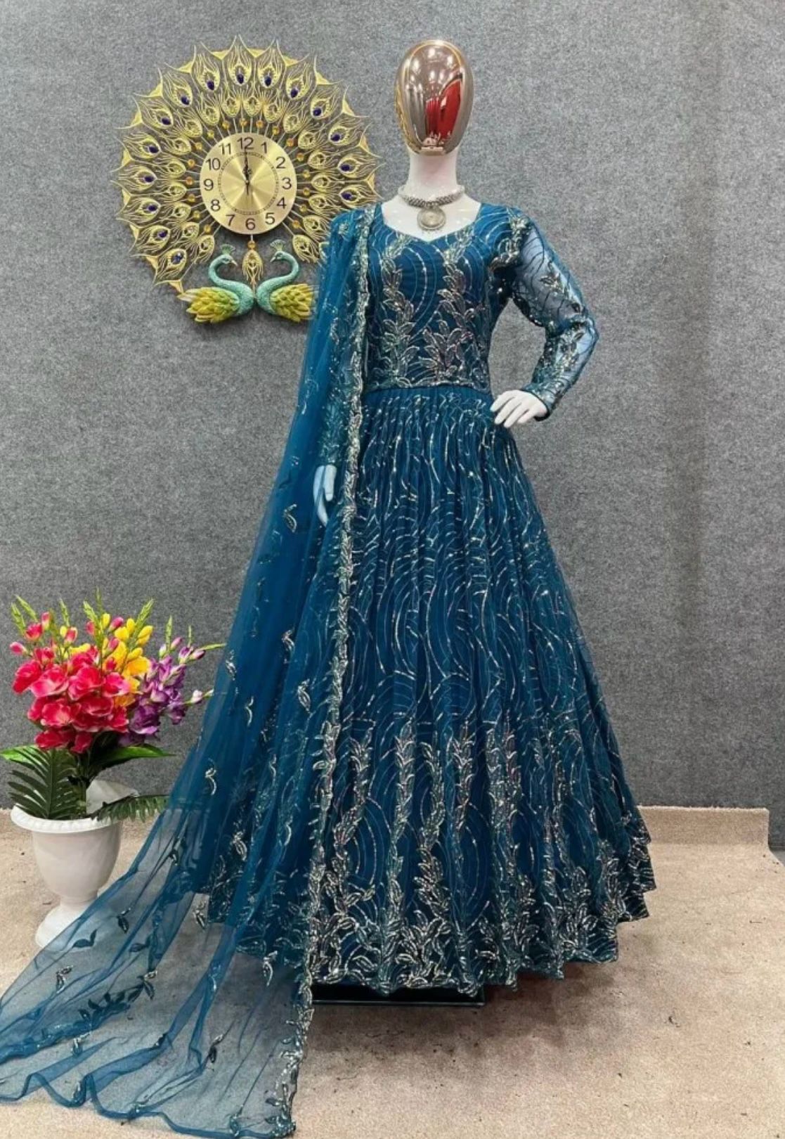 Party Wear Long Gown in Germany