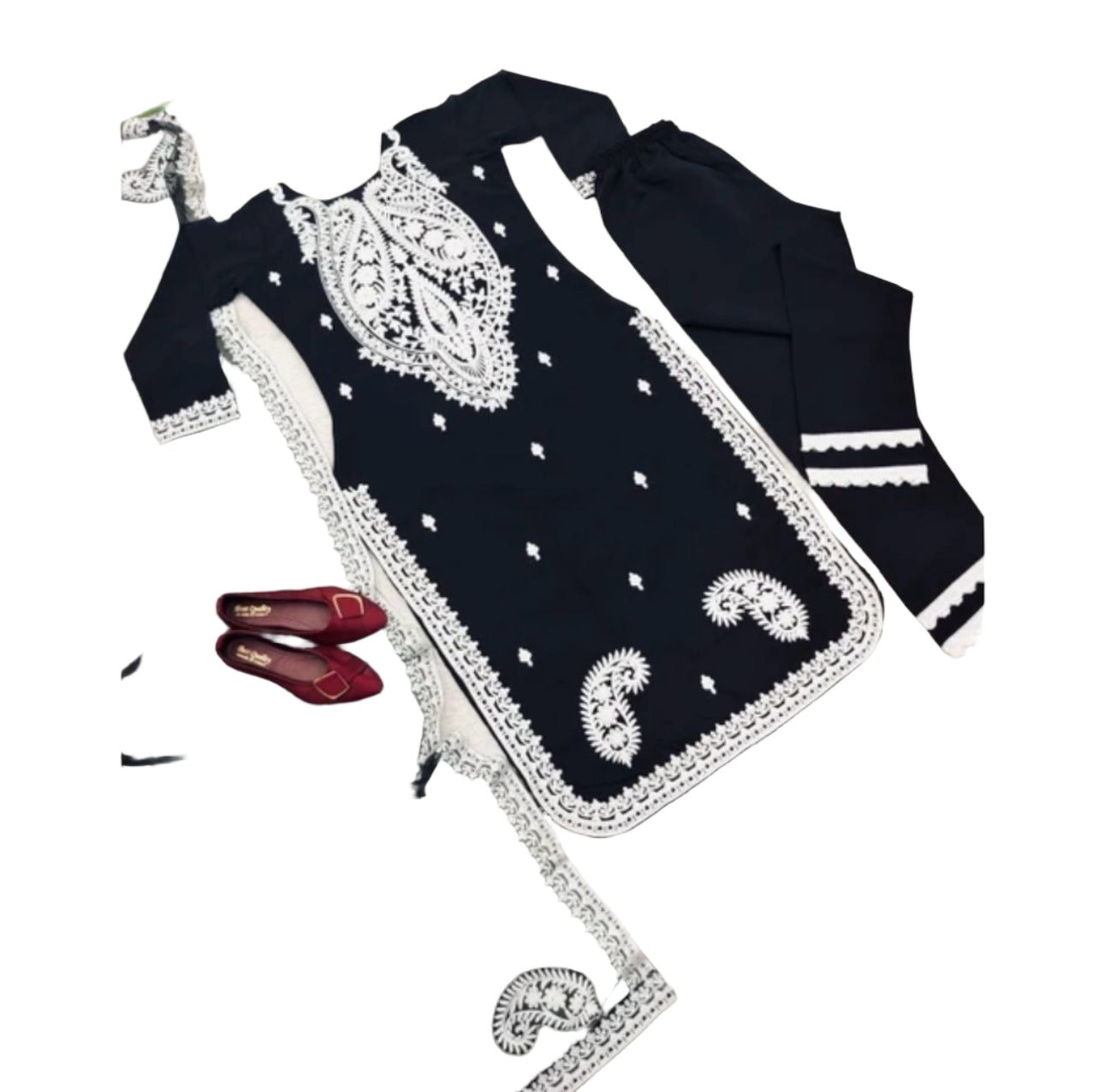 Pakistani salwar kameez