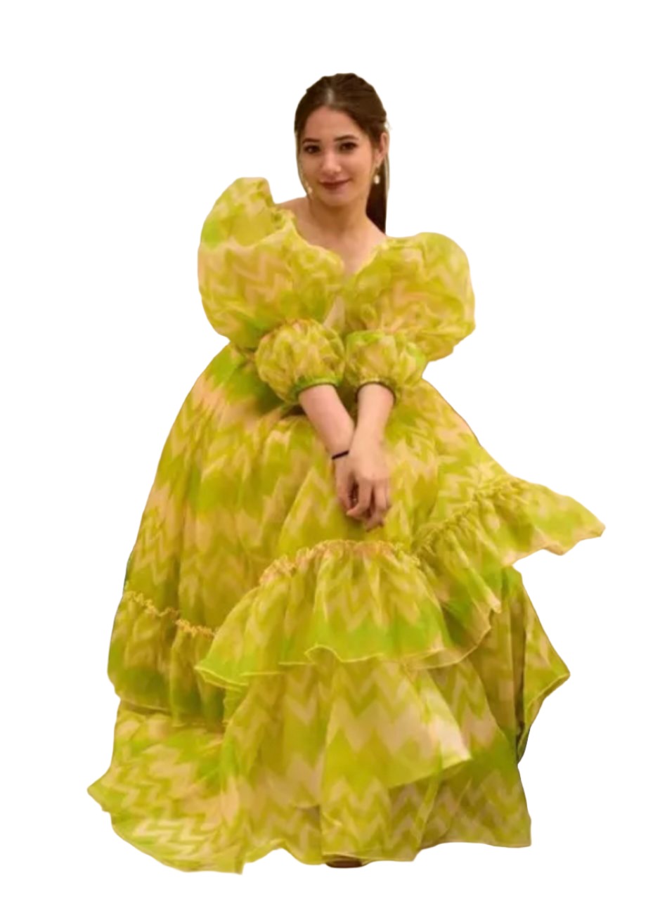 Designer Gown in German