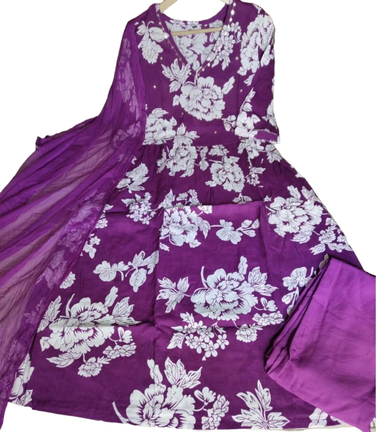 Anarkali Suit, Indian Festival Clothing In Germany