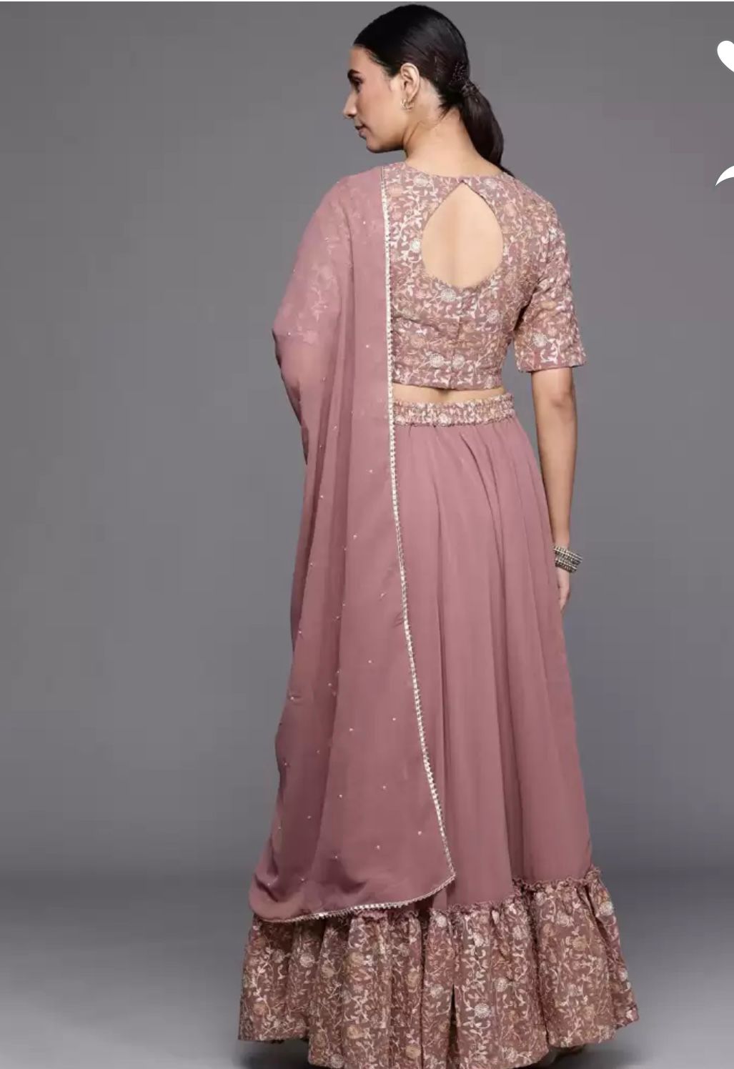 Stitched Lehenga Choli In Berlin