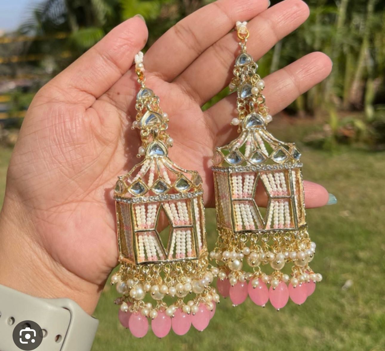 Earrings with Sahara Chain with Doli Kundan