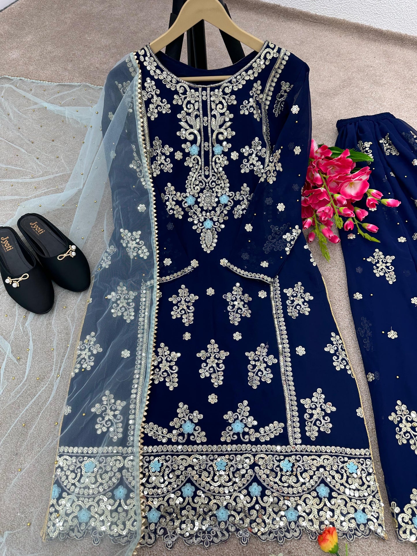 EID Special Outfit In Berlin