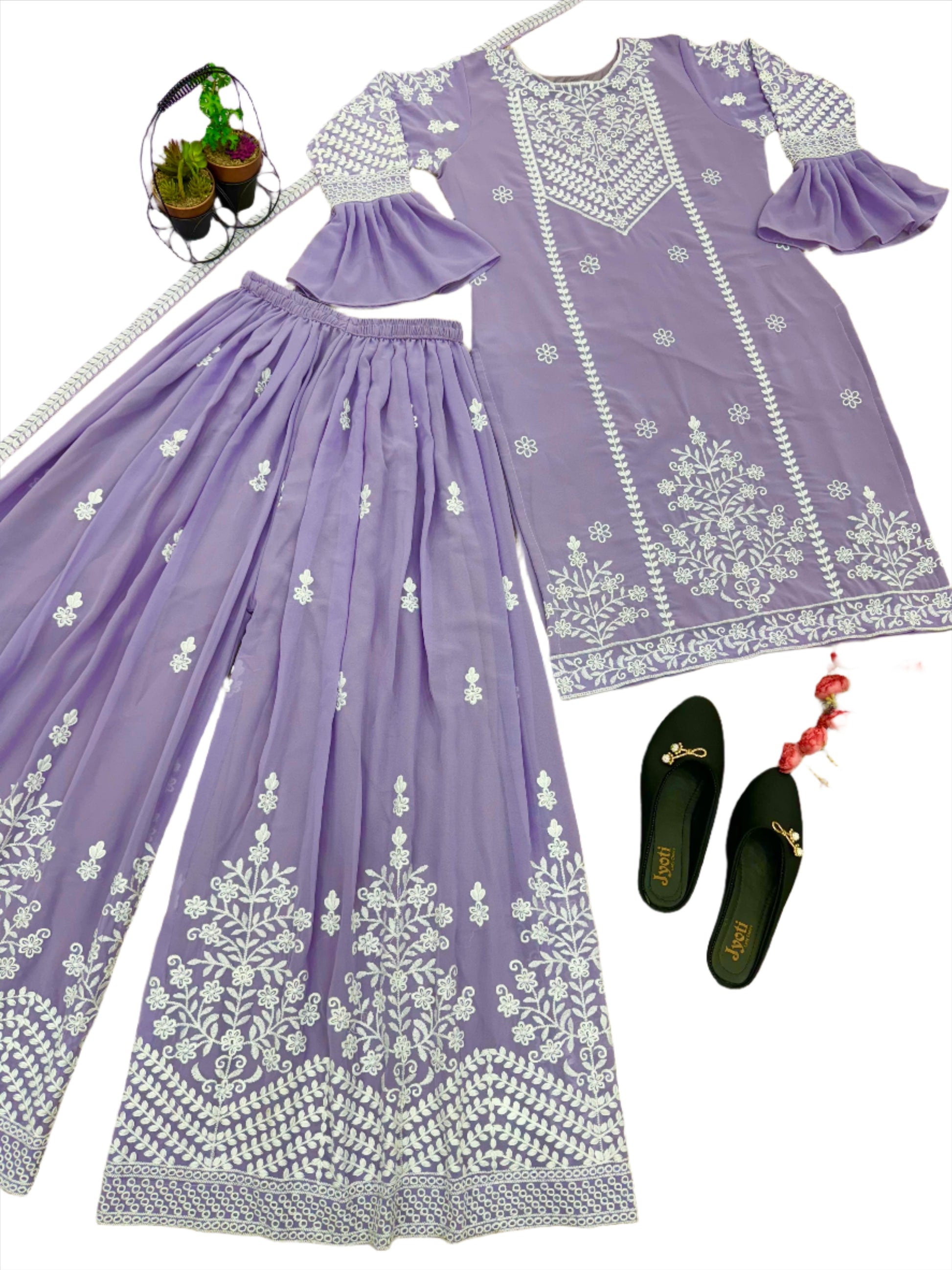 Heavy Embroidery Thread Work Outfit In Germany