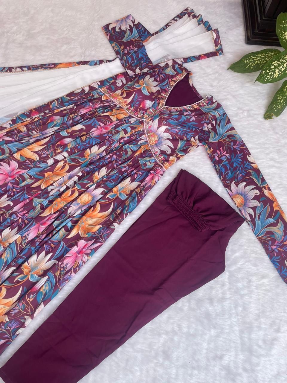 Presenting New Summer special party wear Aliya cut Dresses Dupatta pant