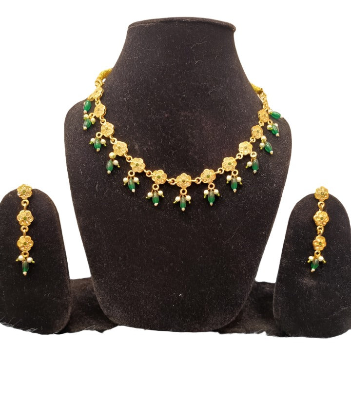 Green Gold-Plated Stone-Studded Necklace & Earrings