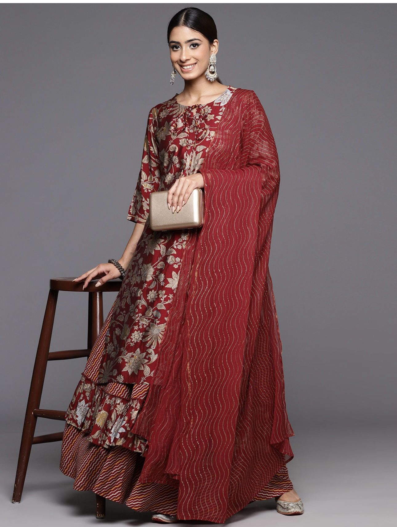Women Floral Printed Regular Mukaish Kurta with Skirt & With Dupatta