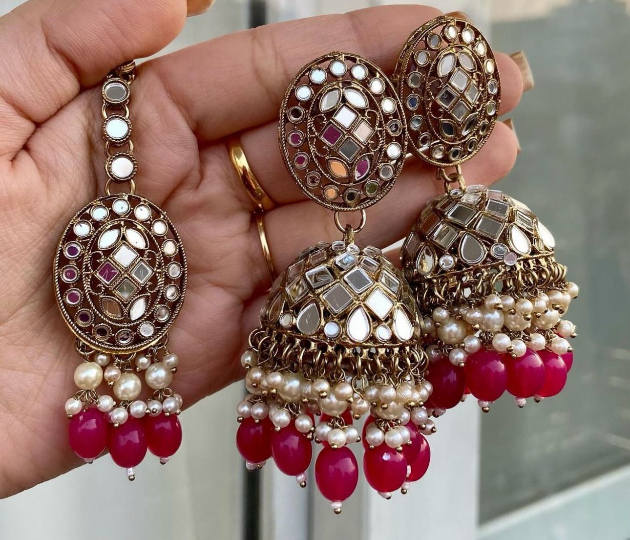 Mang Tikka With Jhumki Designer Mirror Cut