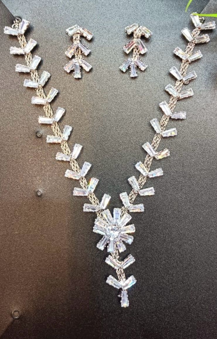 Silver-Plated & White CZ-Studded Jewellery Set