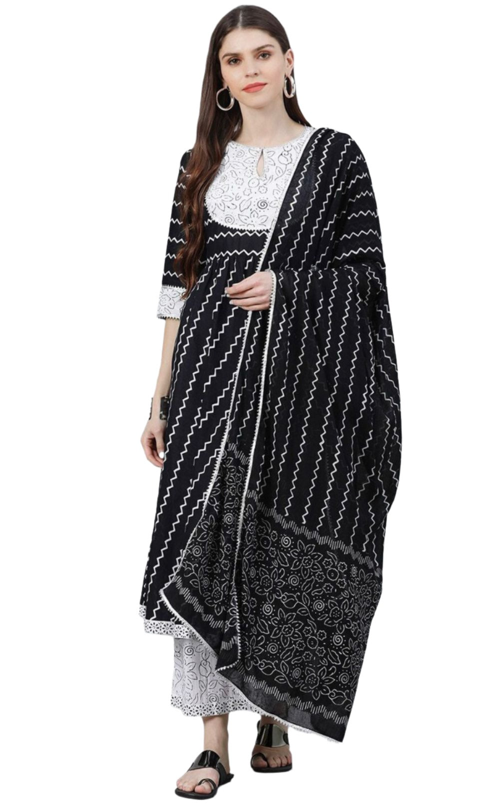 Anarkali Outfit In Munich