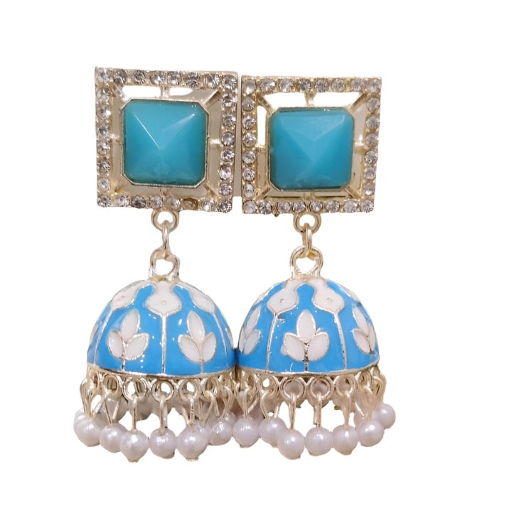 Latest Stylish Golden Jhumki & Kundan Earrings For Girls & Women