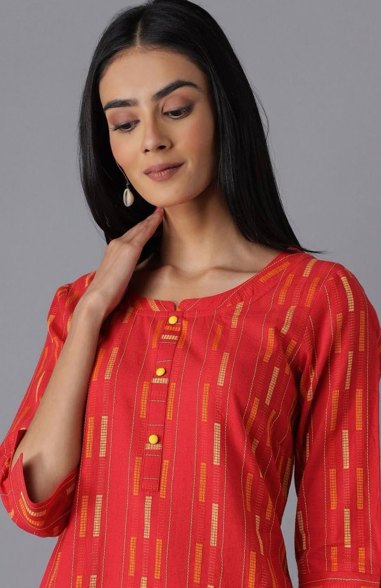 Red Printed Kurta in Germany