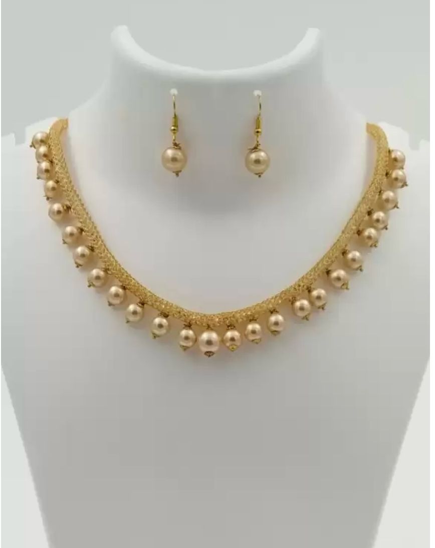 Pearl Necklace Set With Earrings