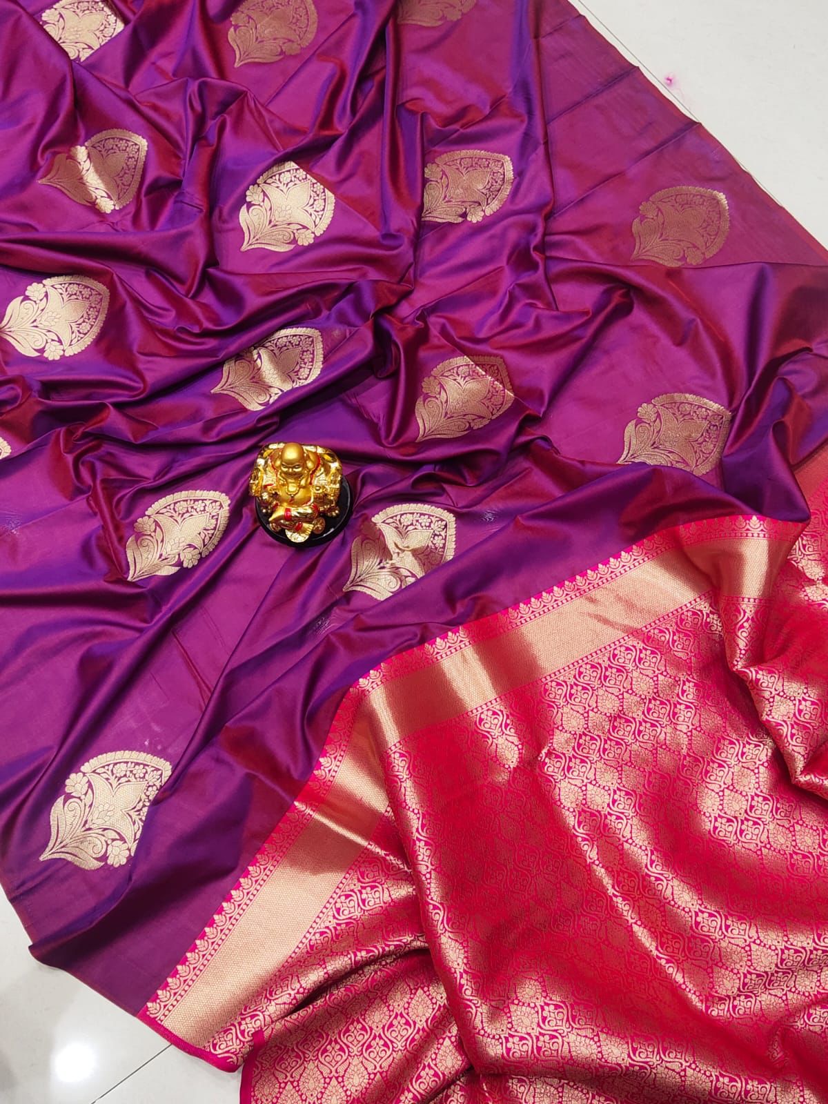 LICHI SILK WITH WIVING GOLD ZARI AND NICE EXTRA ORDNARY DESIGN