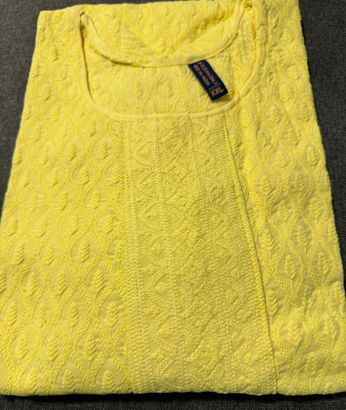 Damen Gelb bestickter Chikankari Straight Kurta