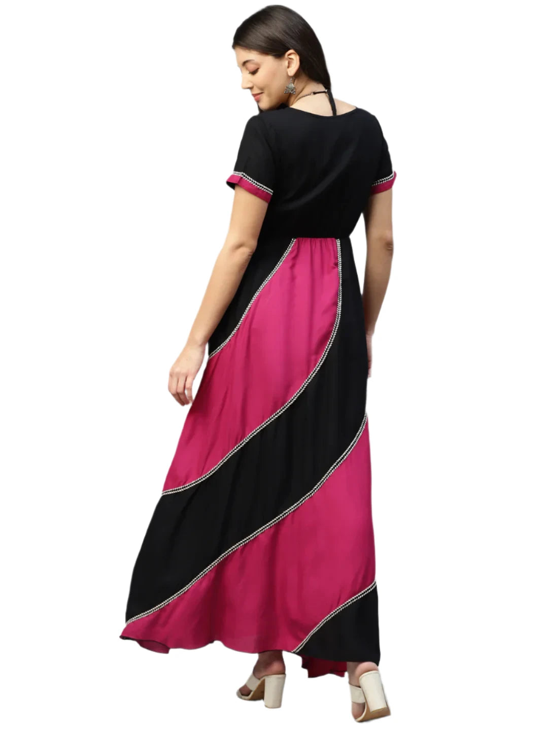 Black With Magenta Colour Blocked Women Maxi in Berlin
