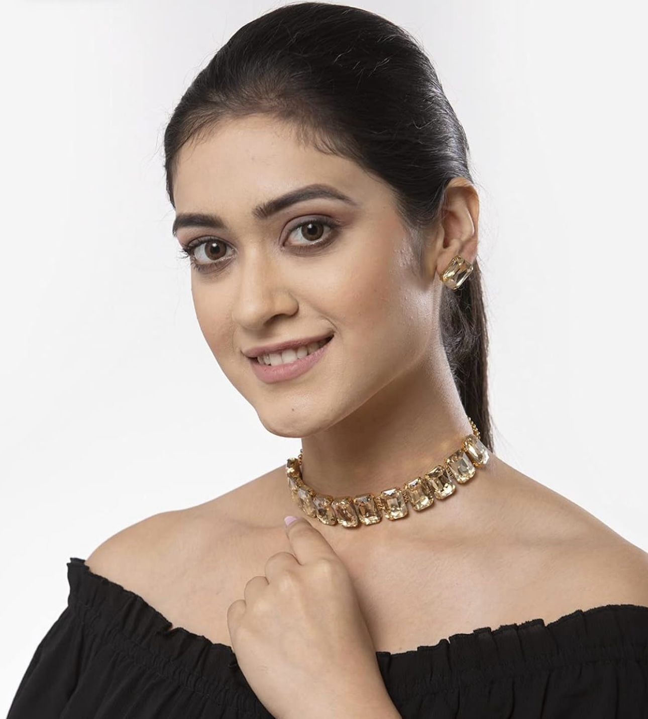Golden Choker Crystal Earrings Necklace in Frankfurt