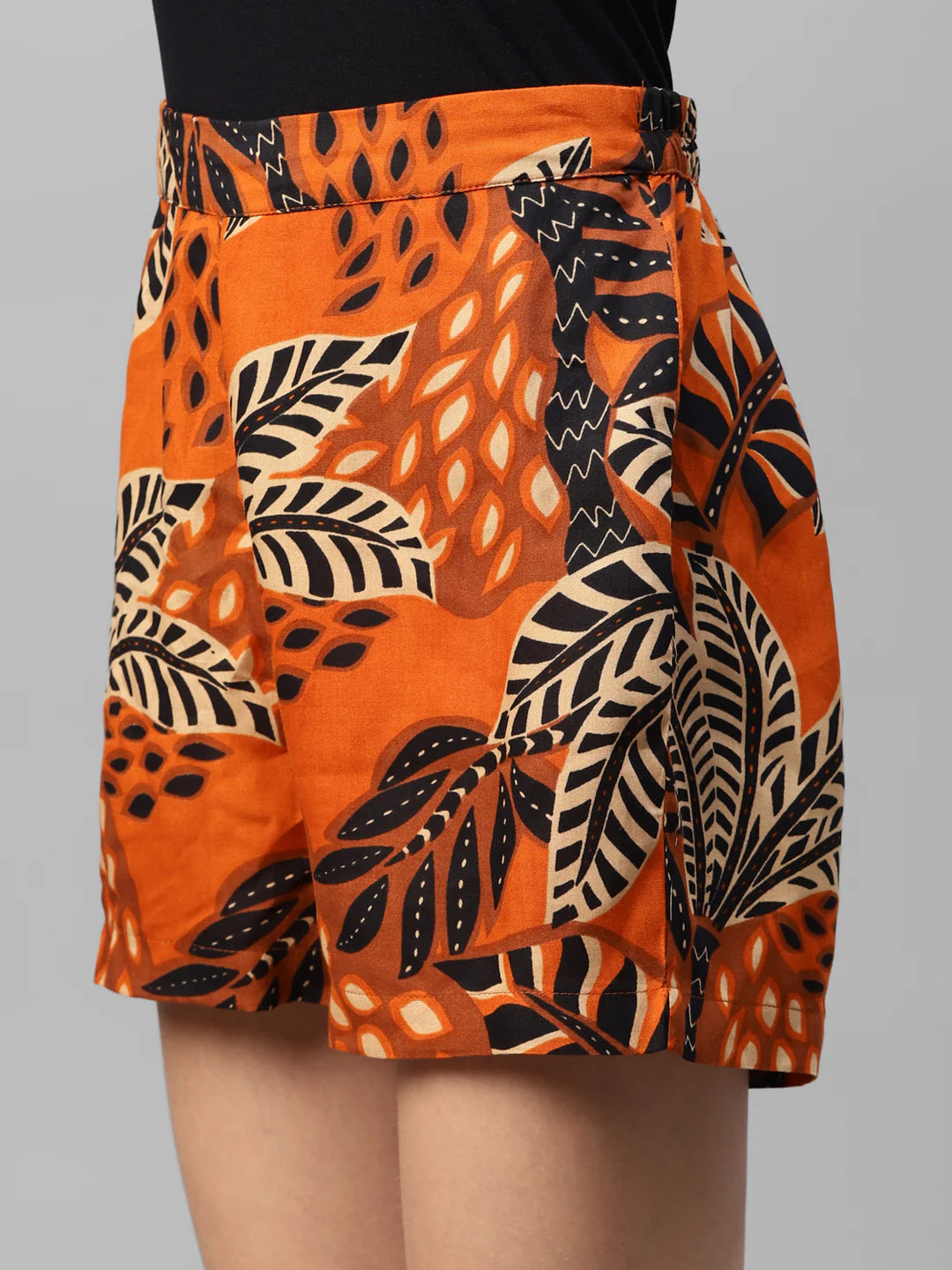 TROPICAL WOMEN CO-ORD SET IN GERMANY
