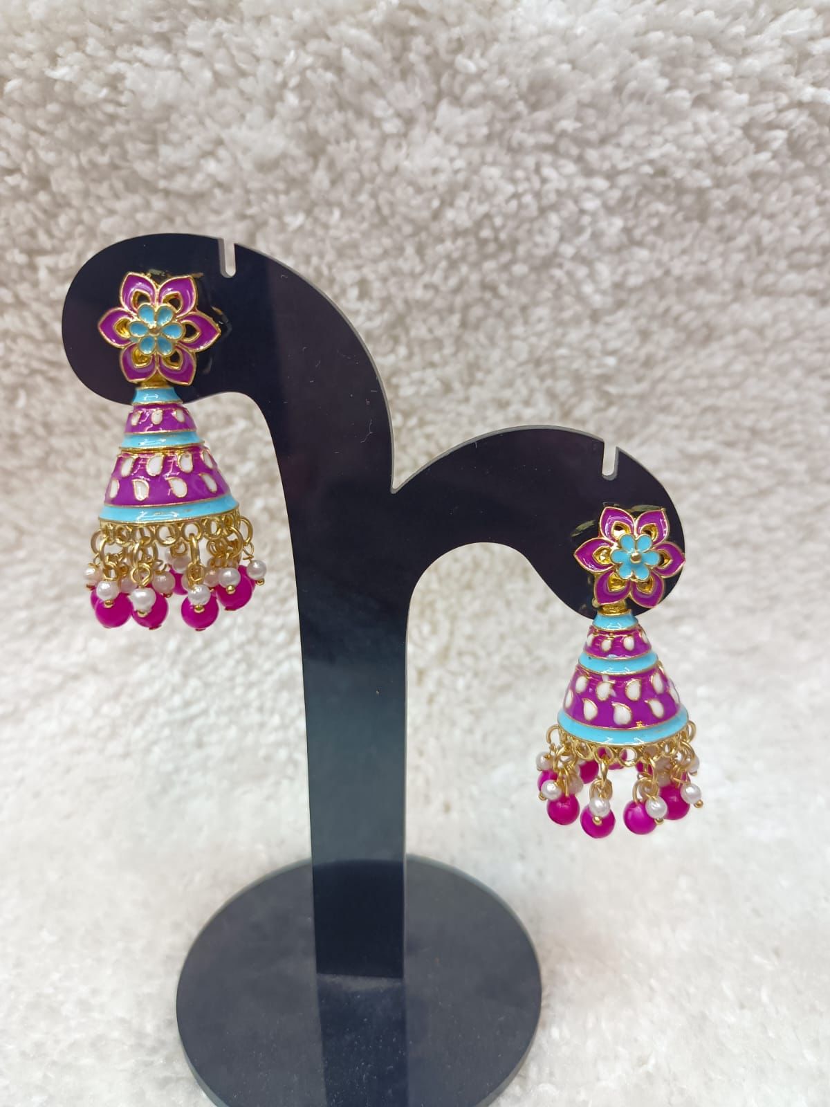 Gold-Plated Dome Shaped Kundan And Beaded Jhumkas