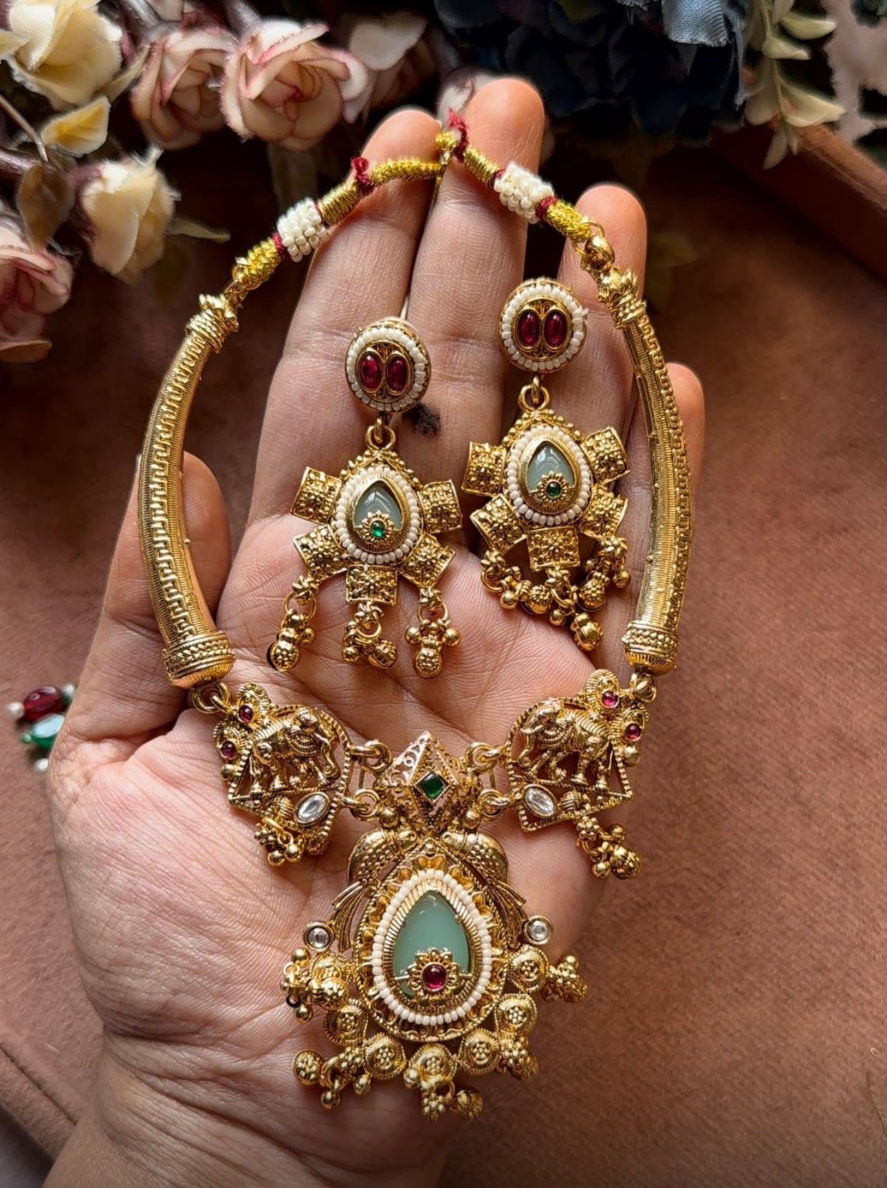 Traditional Antique Gold Plated Choker Jewelry Set for Women in Germany (Onam Special)