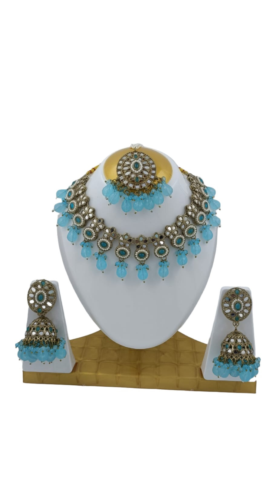 Mirror Necklace earring with Mangtika in Hamburg