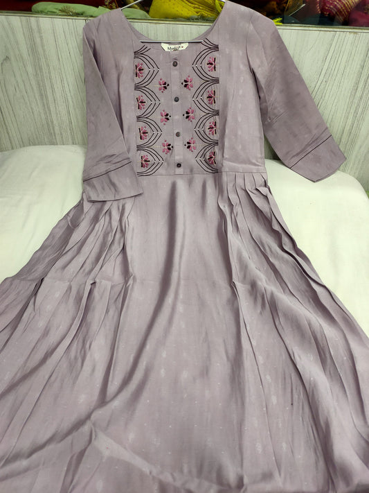 Cotton Rayon handwork and embroidery Kurti in Berlin