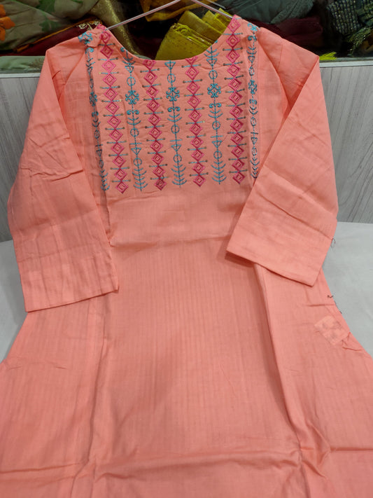 Cotton Rayon handwork and embroidery Kurti in Berlin