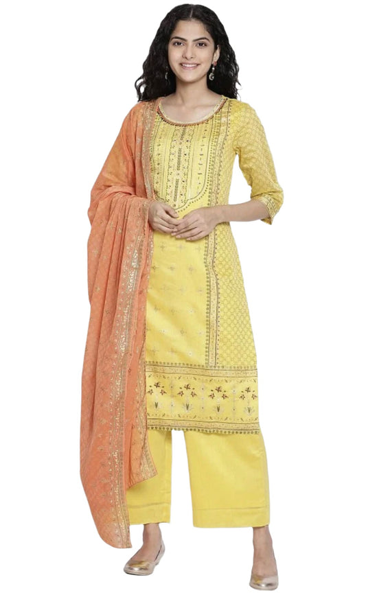 Yellow Printed kurta-plazzo- Dupatta set in Germany
