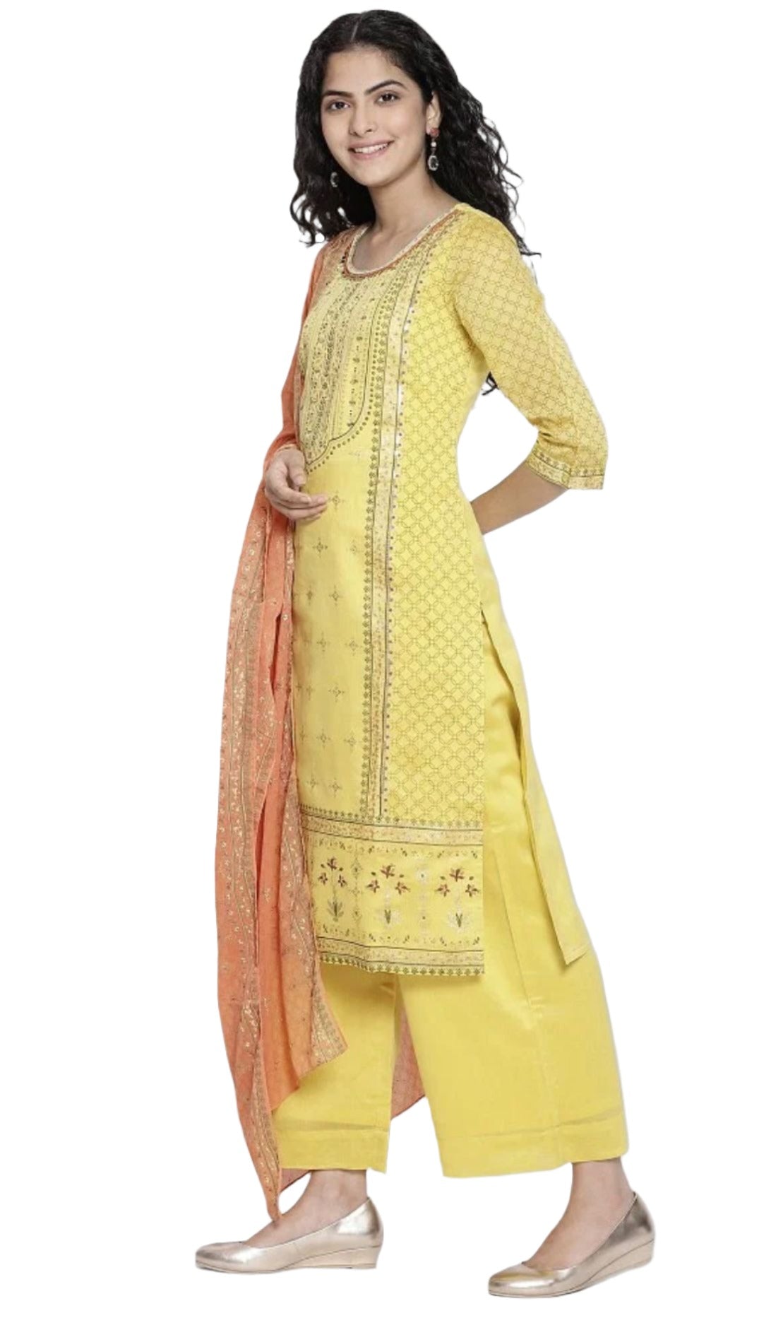 Yellow Printed kurta-plazzo- Dupatta set in Germany