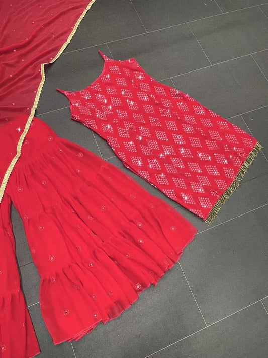 Beautiful Designer Suit On Heavy Faux Gorgette Fabric(Pakistani Suit)