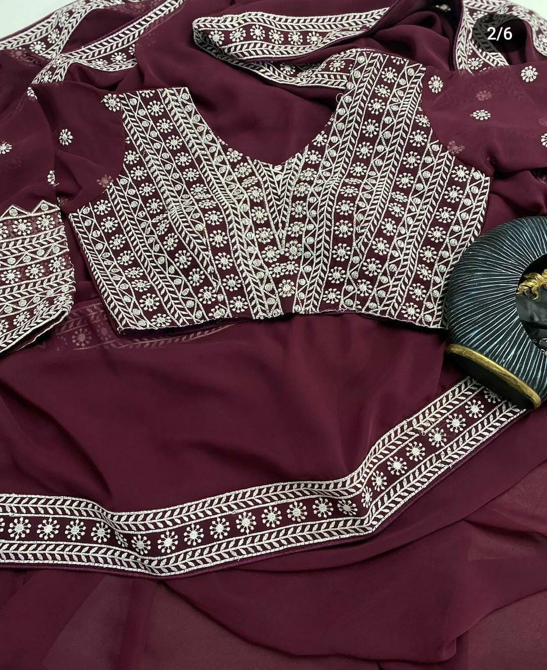Georgette saree Deginer look eye catchy wine with heavy thread embroidery work blouse.(Indian Saree)