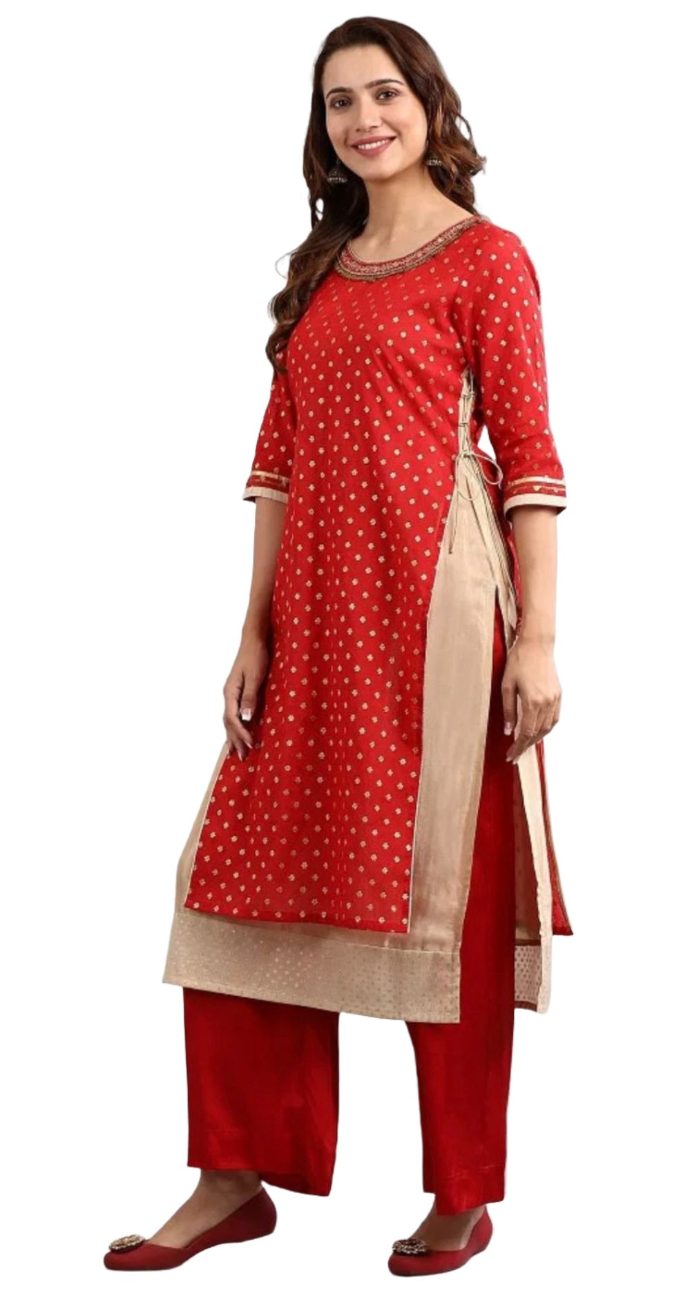 Red Round Neck Embellished kurta Set in Poland