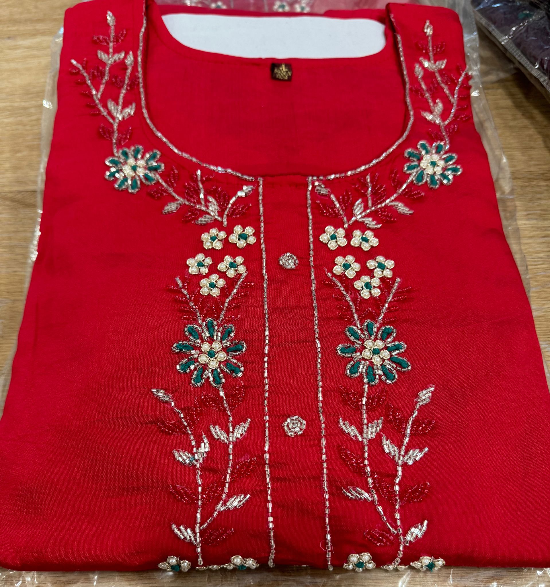 Handwork Suit Set In Essen/Germany