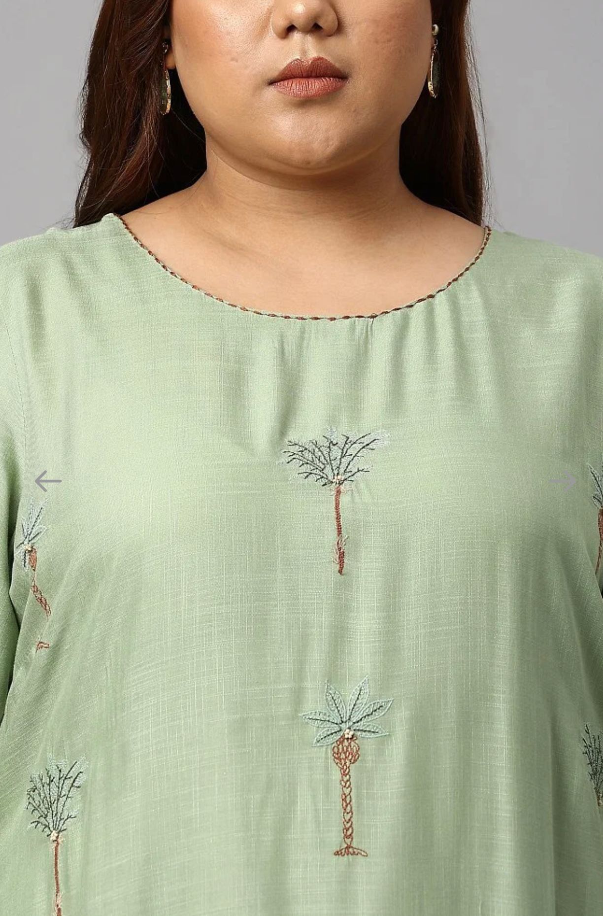 Embroidered kurta With Printed Pants And Dupatta in Paris