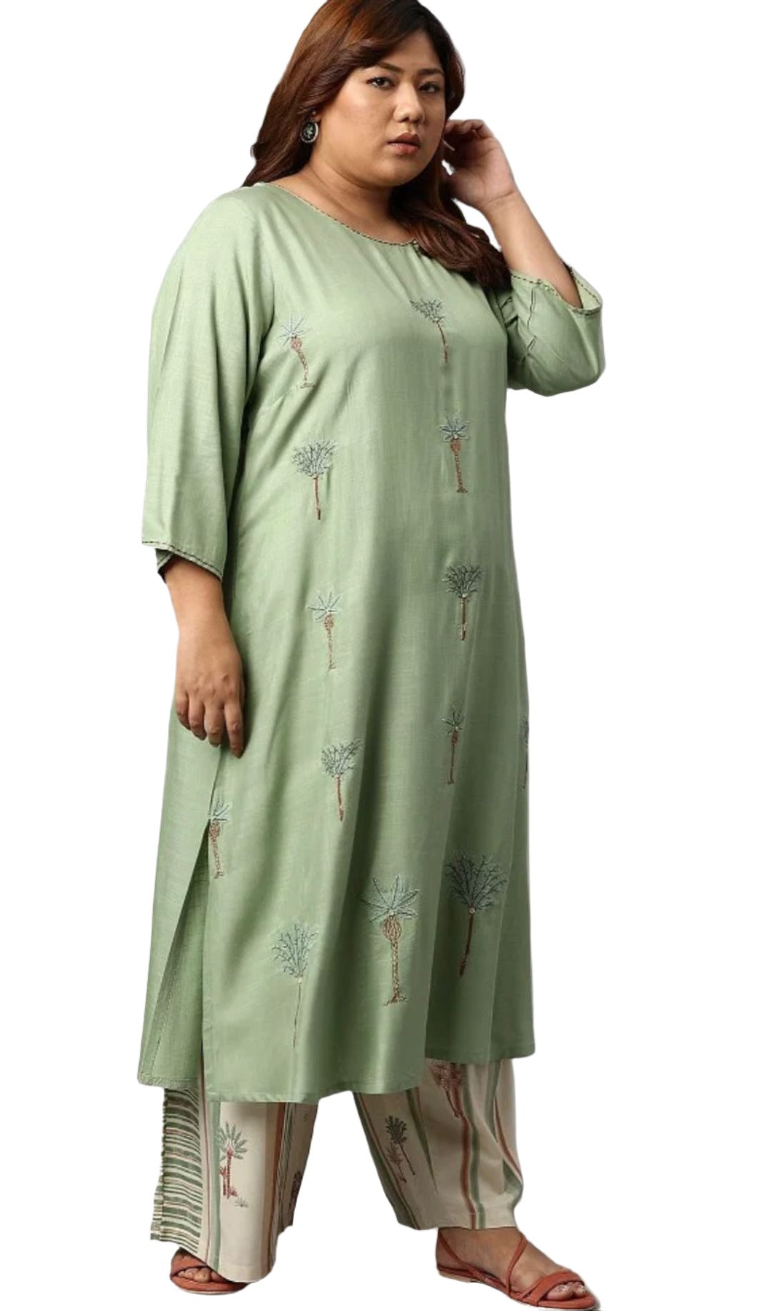 Embroidered kurta With Printed Pants And Dupatta in Paris