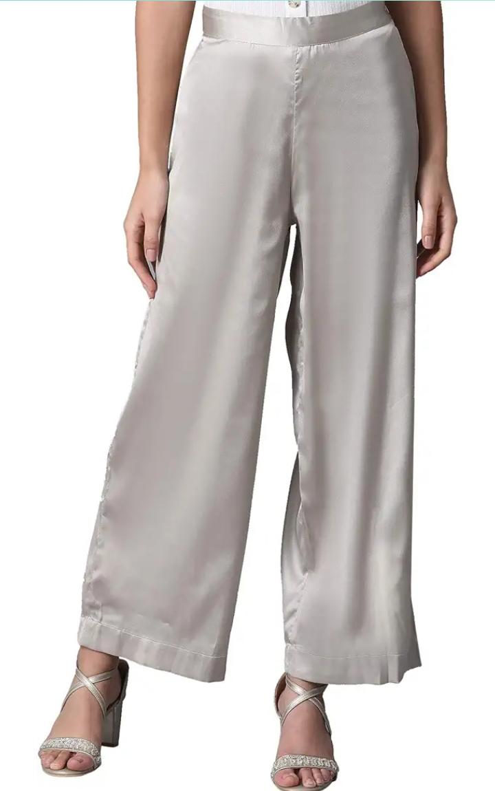 W for Women Relaxed Fit Pants in Essen