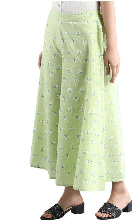 Green Printed Culottes in Essen