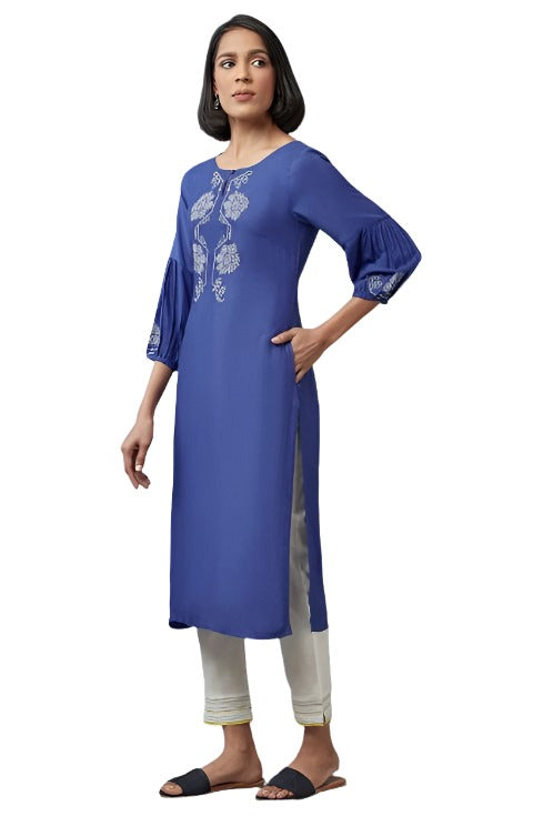 Cobalt Blue Embroidered kurta in Berlin