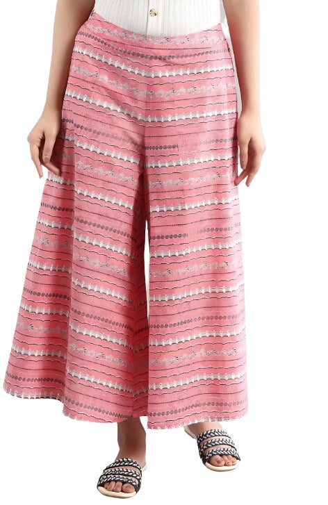 Pink Flared Culottes in Germany