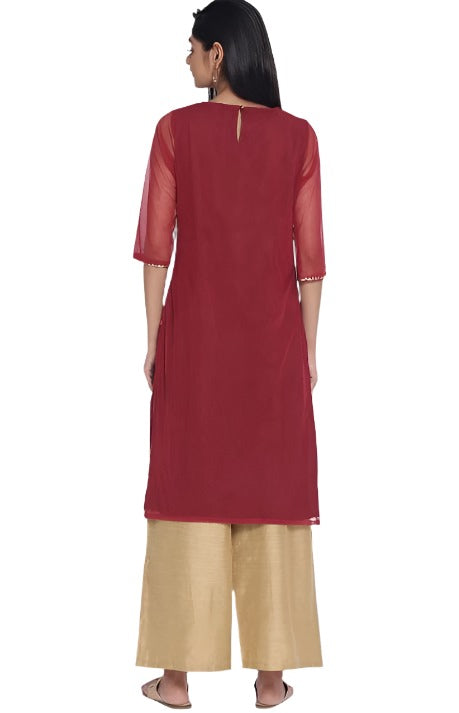 Dark Red Embroidered kurta in Berlin