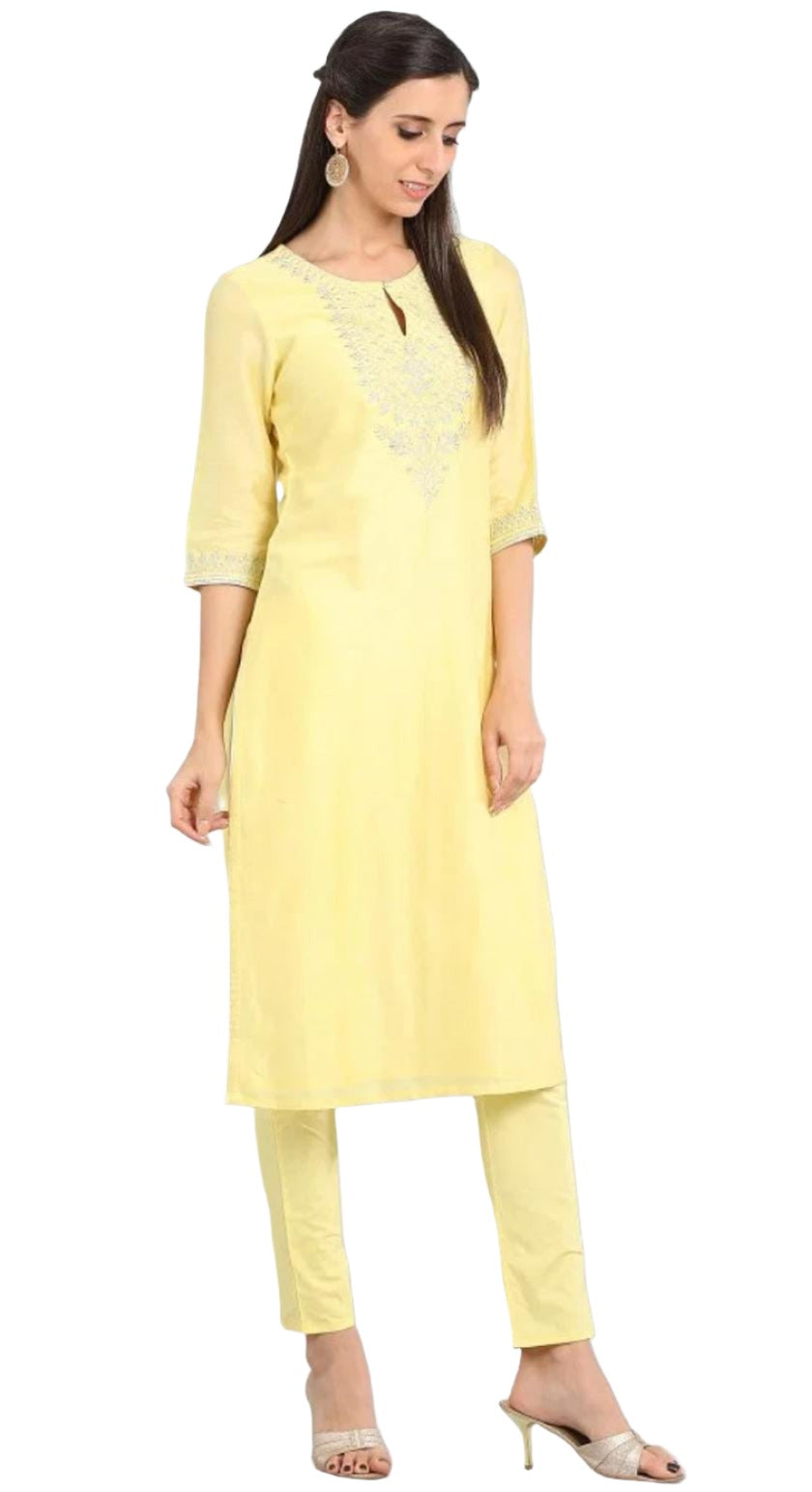 Yellow Round Neck kurta Set in Paris