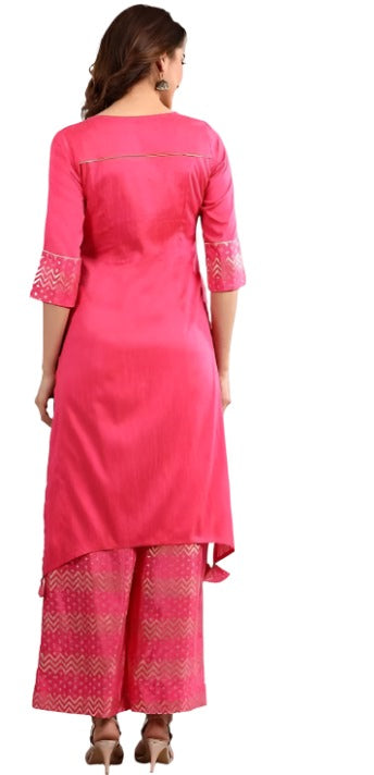 Pink Round Neck Asymmetrical kurta Set in Essen