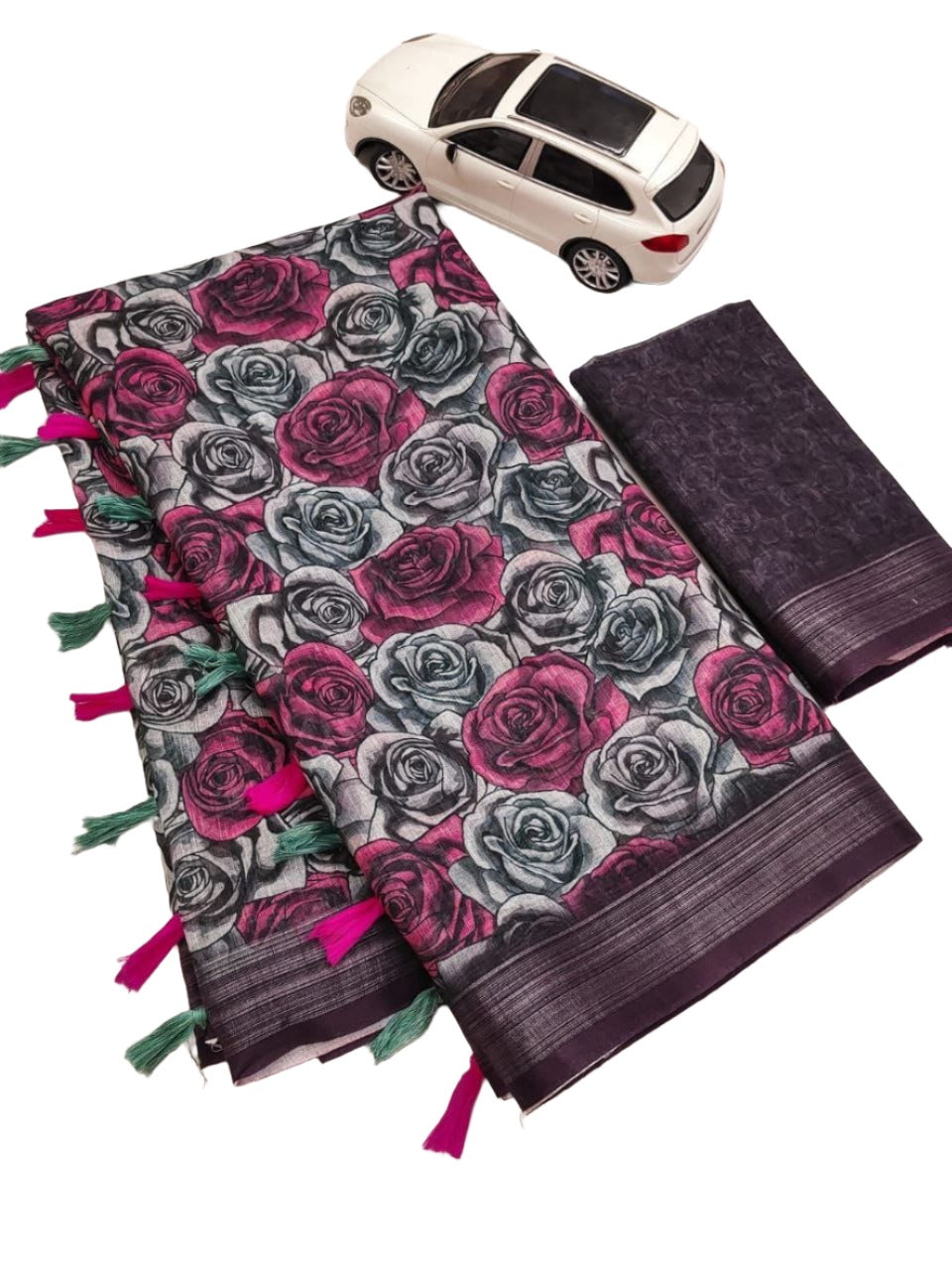 Digital Print Linen Sarees in Essen