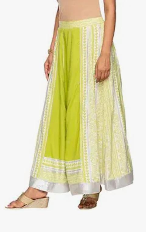 Woman Green Printed Skirt in Germany