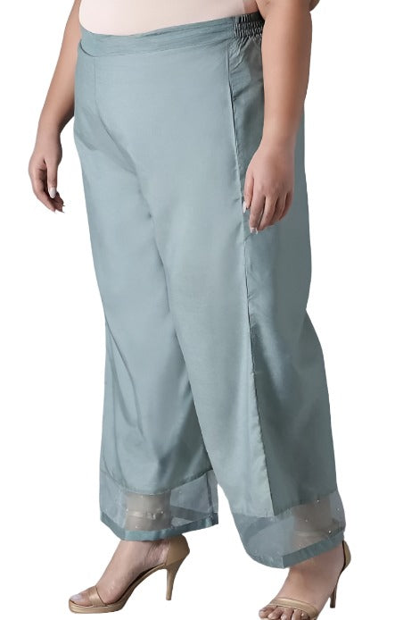 Sea Green Solid Parallel Pants in Essen