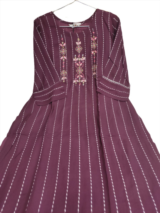 Pure cotton embroidery thread work kurta in Munich