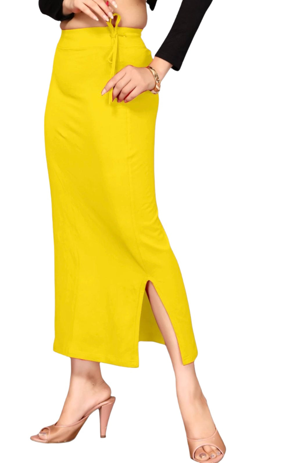 Women`s Comfy Saree Shapewear  Nylon Blend Petticoat in Berlin