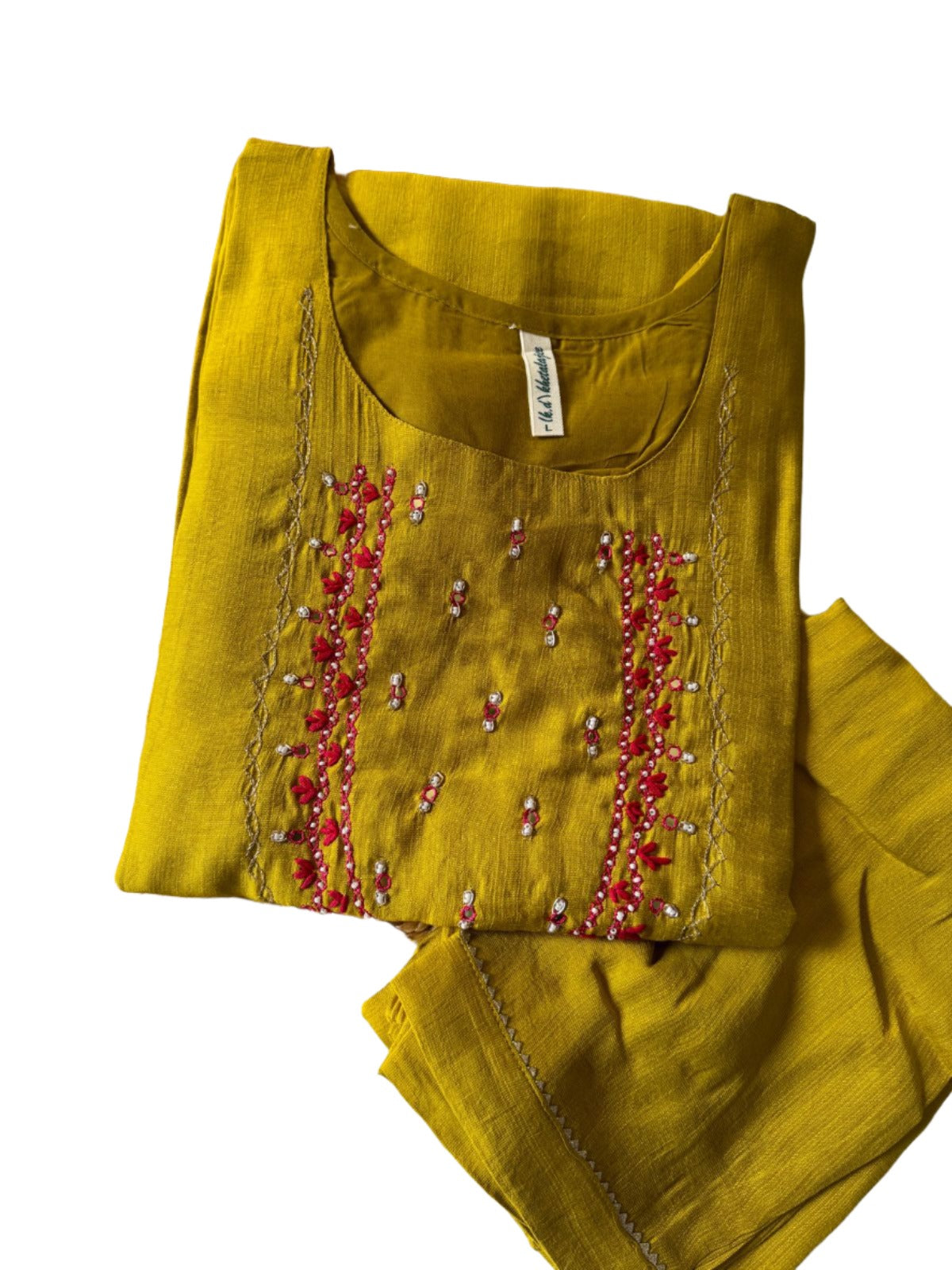 Women kurta set embroided in Munich