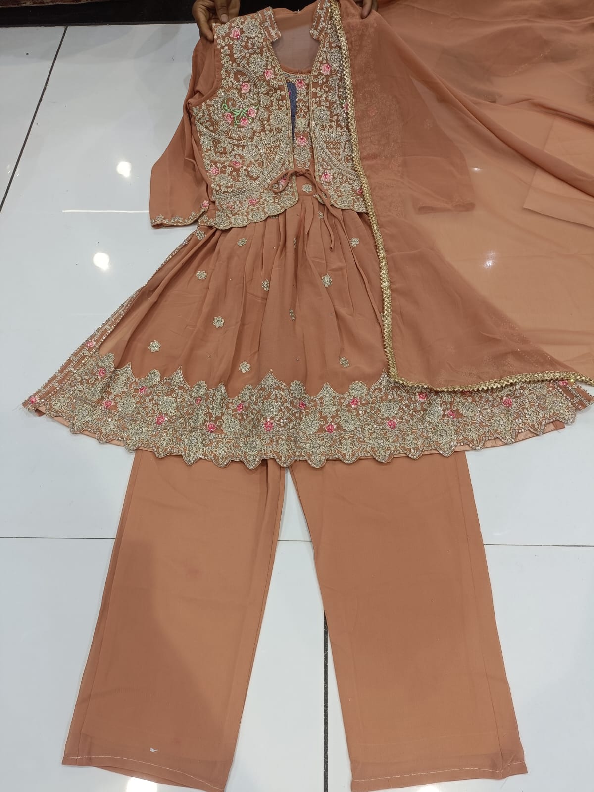 Girls Georgette Kurti Pant Set in Germany